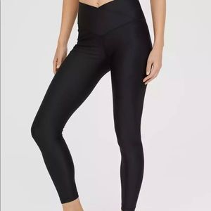 Aerie OFFLINE Shine High Waisted Crossover Legging